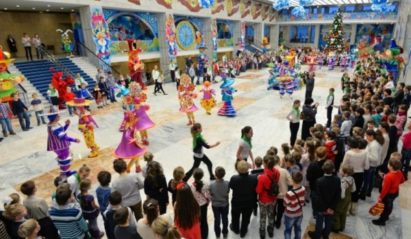 На новогодние праздники в Москву приедут порядка 400 детей из регионов