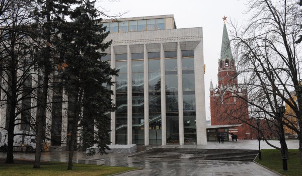 На портале «Узнай Москву» появилась «машина времени»