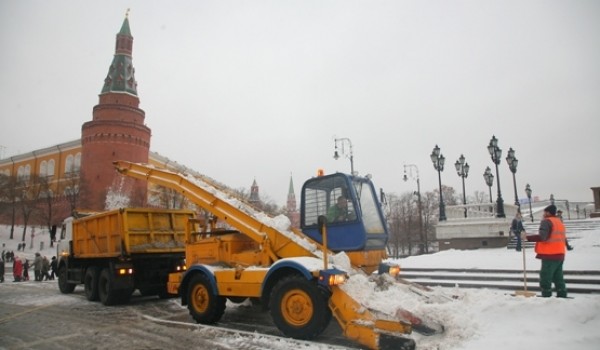 Коммунальные службы столицы готовы к уборке последствий снегопада