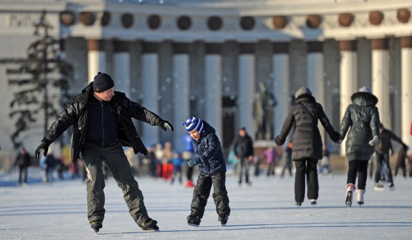 Столичные катки и ледяные горки  вновь заработают в ближайшие дни