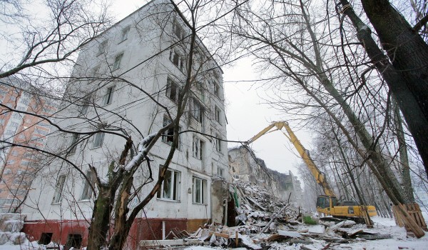 В Москве снесли еще семь ветхих пятиэтажек 