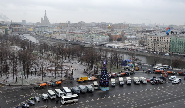 Власти Москвы планируют заняться проектом благоустройства Болотной площади