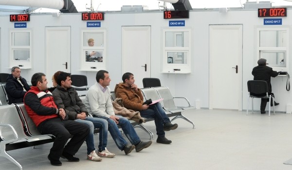 Трудовые патенты принесли бюджету Москвы в 2015 году больше нефтяных компаний   
