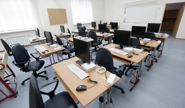 Новый учебный ресурс для директоров столичных  школ «Проектные мастерские» открыт в Интернете