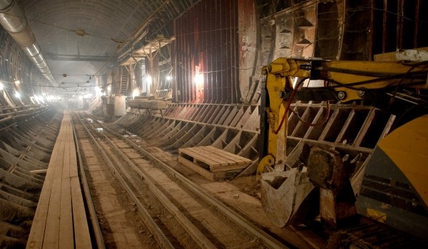 В отделке станции метро «Нижние Мневники» впервые используют бетон 
