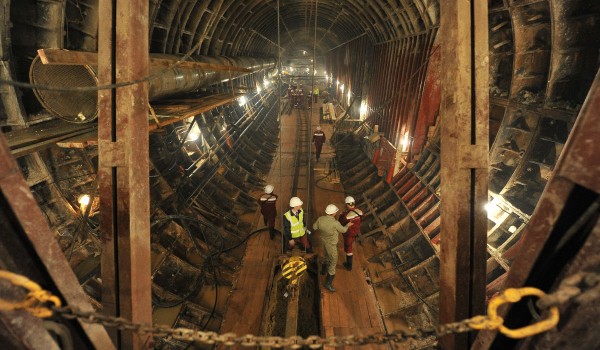 Большой тоннель для движения двух поездов метро начнут строить осенью