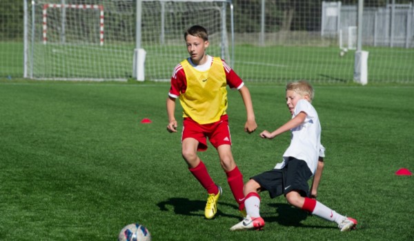 В Москве построят 10 футбольных полей для детско-юношеских спортивных школ