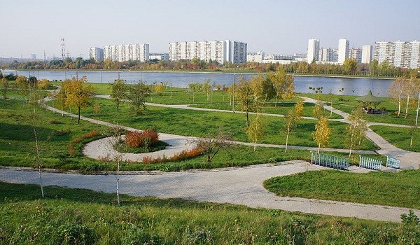 Собянин: В течение месяца в Москве появится еще одна благоустроенная зеленая зона