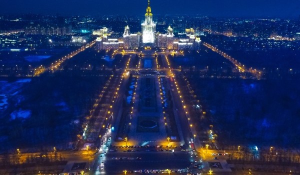 На Воробьевых горах реконструируют лыжный трамплин 