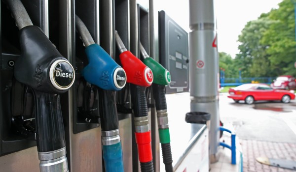 Потребительские цены на бензин в Москве за июнь выросли на 0,7%
