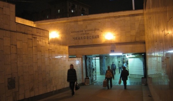 Закрытый вестибюль станции метро «Чкаловская» реконструируют за счет частного инвестора