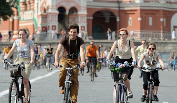 Парк Горького запустил акцию «ПРОКАТись до Музея»