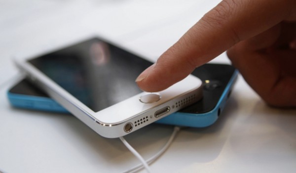 Для упрощения оказания услуг населению в ЦЗН проводятся SMS-оповещения граждан, ищущих работу
