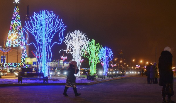 Светящийся луна-парк и летящий ангел появятся в столице к Новому году