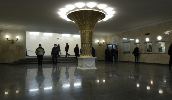 Реставрацию восточного вестибюля станции метро «Сокол» планируют завершить до конца 2016 года