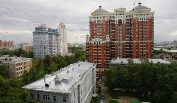 Более 500 компаний осуществляют деятельность по управлению многоквартирными домами в Москве