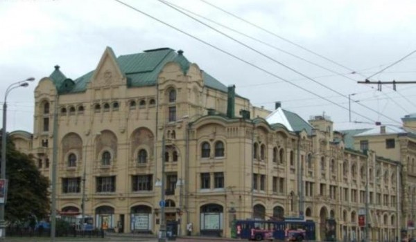 В Политехническом музее приступили к реставрации фасадов