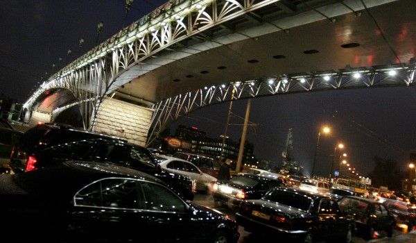 Архитектурно-художественная подсветка на Большом Краснохолмском мосту появится в январе