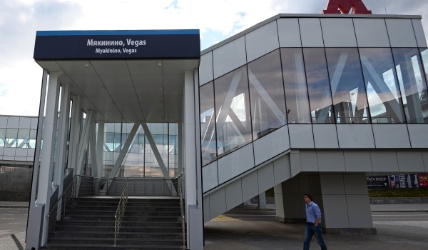 Службы московского метро переведены на усиленный режим работы из-за снегопада