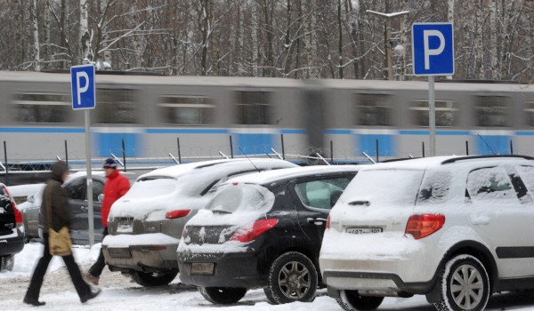 Порядка 6 новых перехватывающих парковок откроются около 5 станций столичного метро в 2017 году