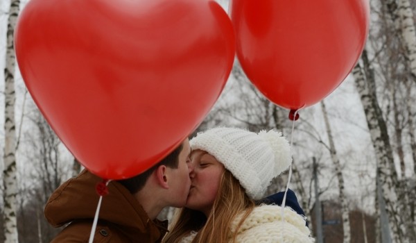 Тысячи воздушных шаров с признаниями в любви запустят в небо над ВДНХ в День всех влюбленных