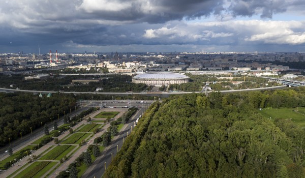 На территории Олимпийского комплекса «Лужники» установят 1500 новых светильников