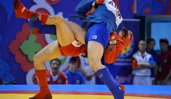 Москвичи завоевали десять медалей на чемпионате России по самбо