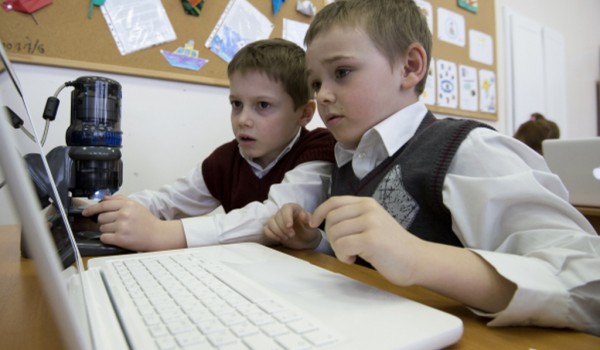 Городской психолого-педагогический центр поддержал всероссийскую акцию «Месяц безопасного интернета»
