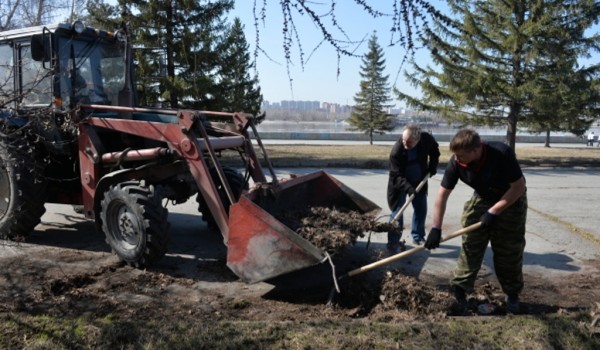 Коммунальщики завершат работы по уборке Москвы после зимы к концу апреля