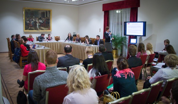 В Москве откроют Школу волонтеров