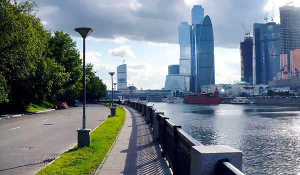 Экопарковки появятся на Пресненской набережной в столице