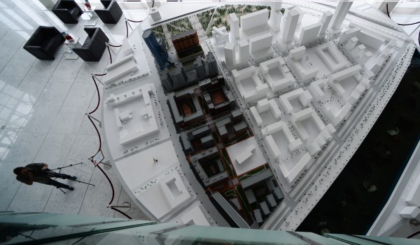 ЖК из 4 башен с подземным паркингом и универмагом построят на территории ЗИЛ