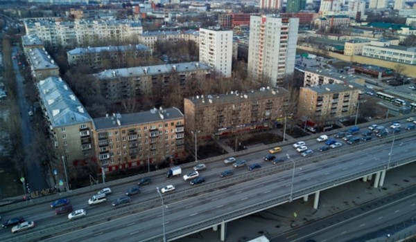 Госдума рассмотрит законопроект о сносе пятиэтажек Москвы 20 апреля
