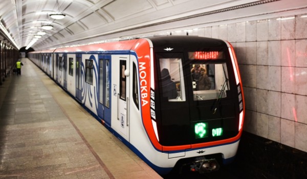 В мае на Таганско-Краснопресненскую линию метро выйдут еще два поезда нового поколения «Москва». 