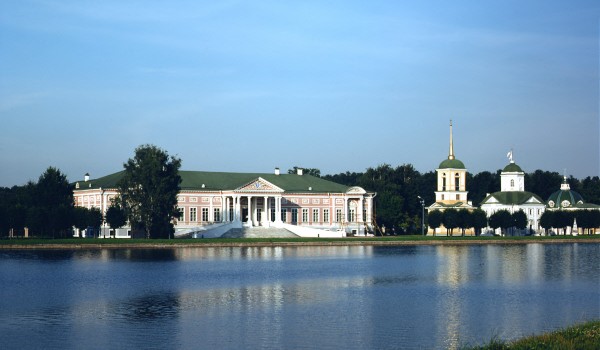 Более 110 тысяч московских школьников приняли участие в олимпиаде «Музеи. Парки. Усадьбы» 