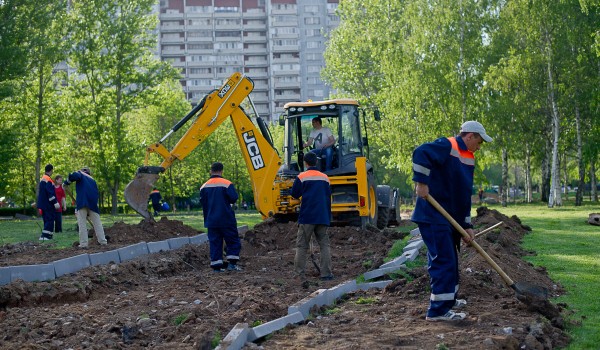 В 2017 году в столице планируется провести благоустройство 50 парков города