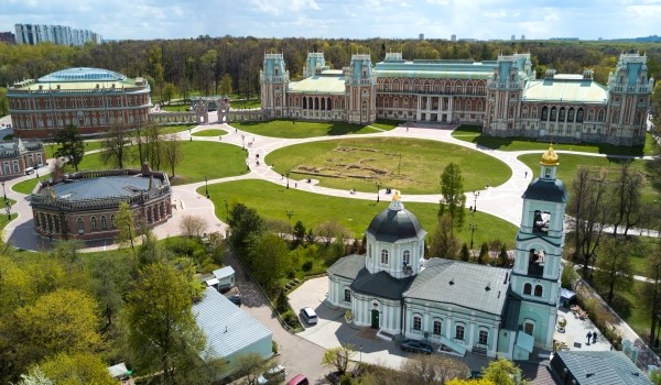 1 июля в музее-заповеднике «Царицыно» откроется художественная выставка «Семья – душа России»