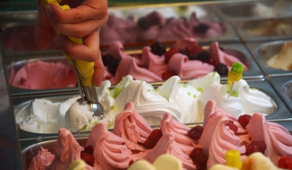 Жареное мороженое и пломбир со вкусом бекона предложат гостям фестиваля «Московское лето. Цветочный джем»
