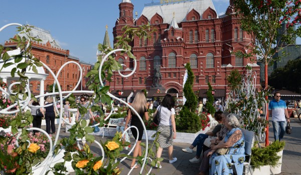 Шесть кулинарных школ откроют в столице в рамках фестиваля «Московское лето. Цветочный джем»