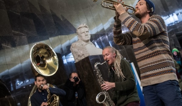 Порядка 10 тыс. концертов состоялось в московском метро с начала проекта «Музыка в метро»