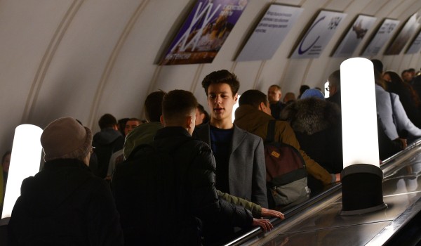 Свыше 28 тыс. ламп заменили в столичном метро в августе