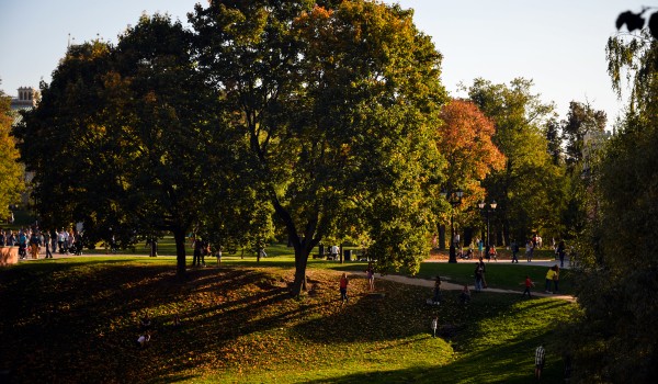 Переменная облачность и до 18 градусов тепла ожидается в столичном регионе 22 сентября
