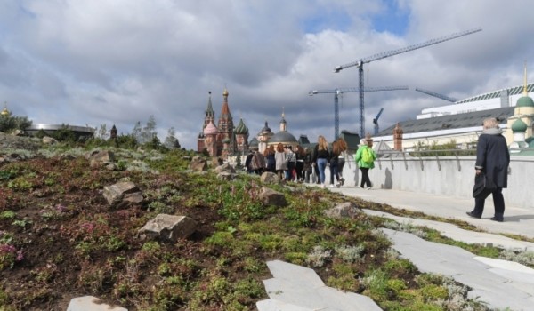 В парке «Зарядье» открылся научно-познавательный лекторий