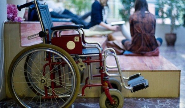 Спорткомплекс в Некрасовке адаптируют для инвалидов