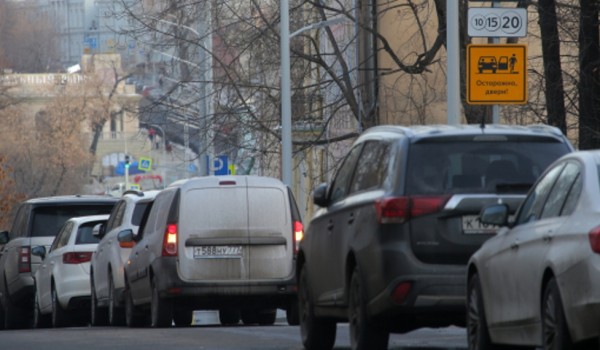 Москвичка поблагодарила мэра за поддержку в решении проблемы со штрафами за парковку