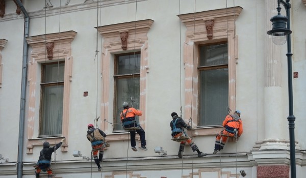 В центре столицы отреставрировано более 750 фасадов зданий