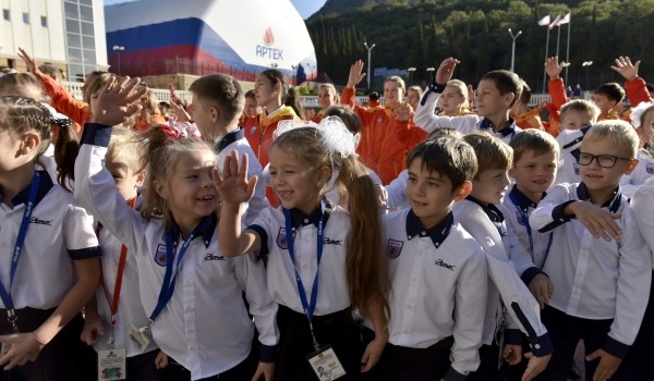 С начала ноября на льготные путевки для детей в столице было подано более 38 тысяч заявок 