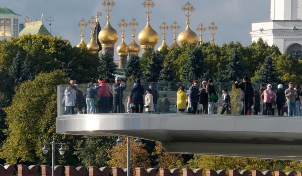 Научную новогоднюю программу представят в парке «Зарядье» с 17 декабря по 8 января