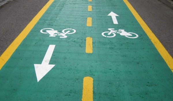 На новых дорогах ТиНАО появятся велодорожки