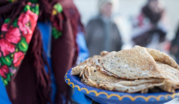 Власти Москвы пригласили москвичей на масленицу 
